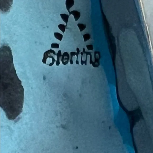 Southwestern vintage sterling silver earrings with opal - Picture 6 of 7